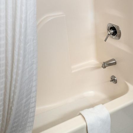 Rodeway Inn Barboursville Ngoại thất bức ảnh
